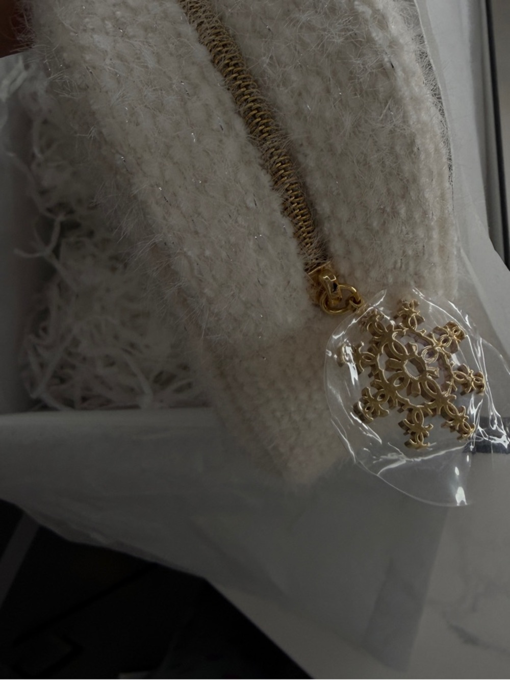 Chanel beauty makeup bag - Picture 4 of 5